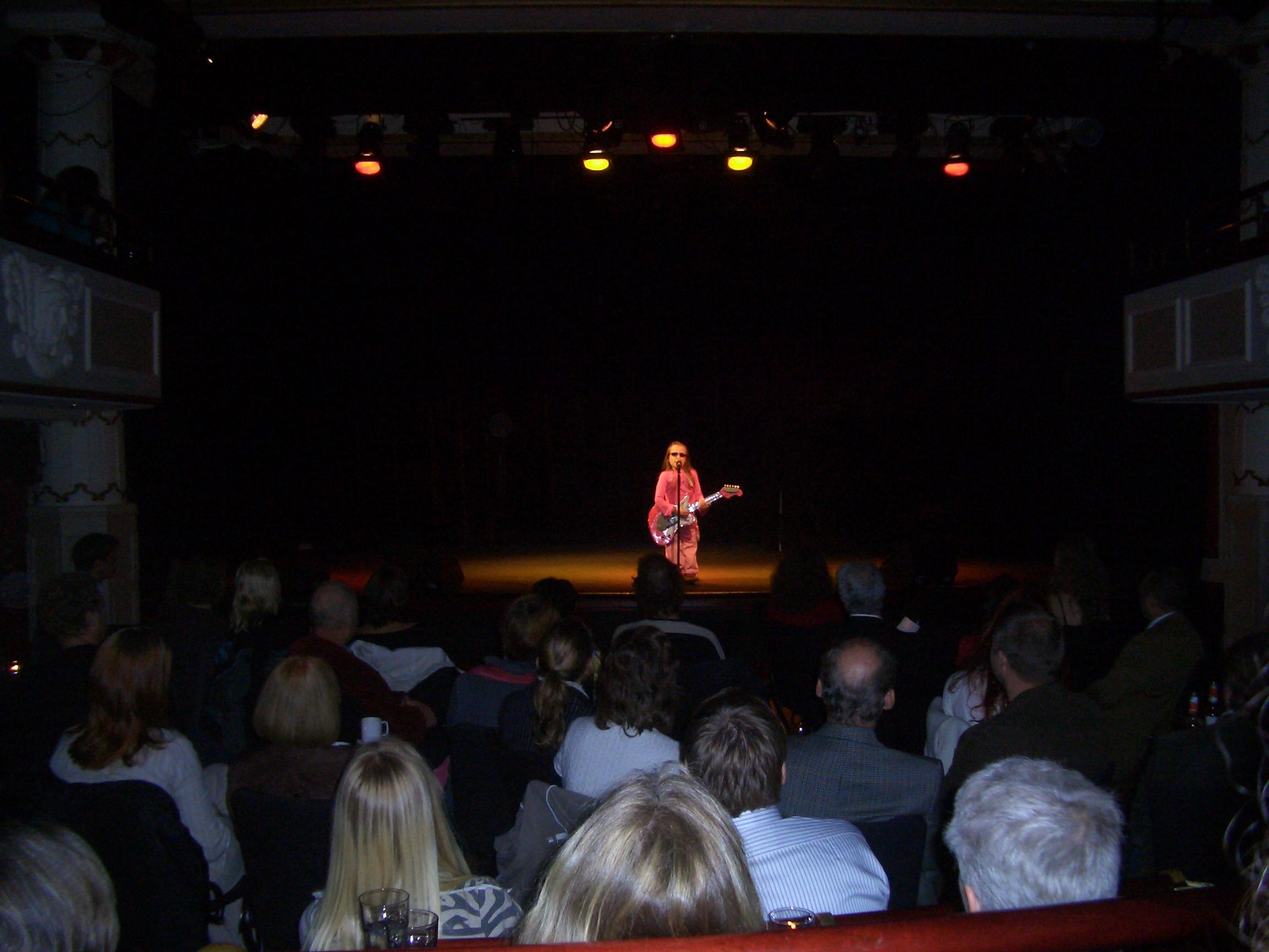 Ala_on_the_stage.jpg
