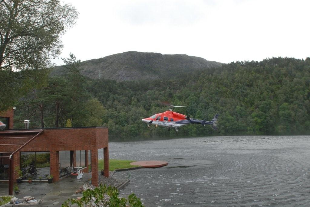 S1_222.jpg
