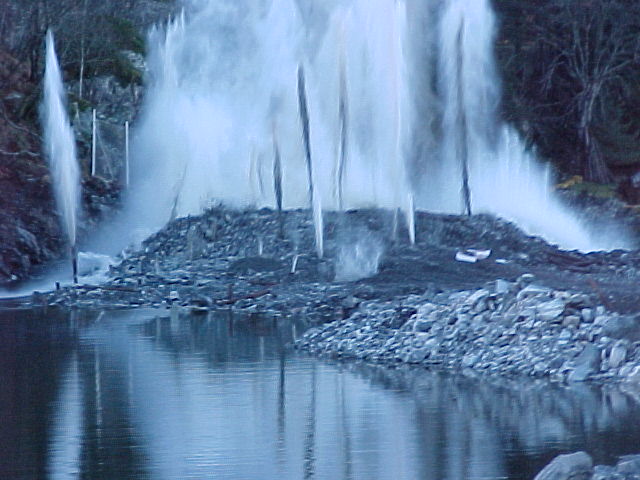 Mongstad_oljevern.JPG